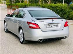 نيسان ماكسيما